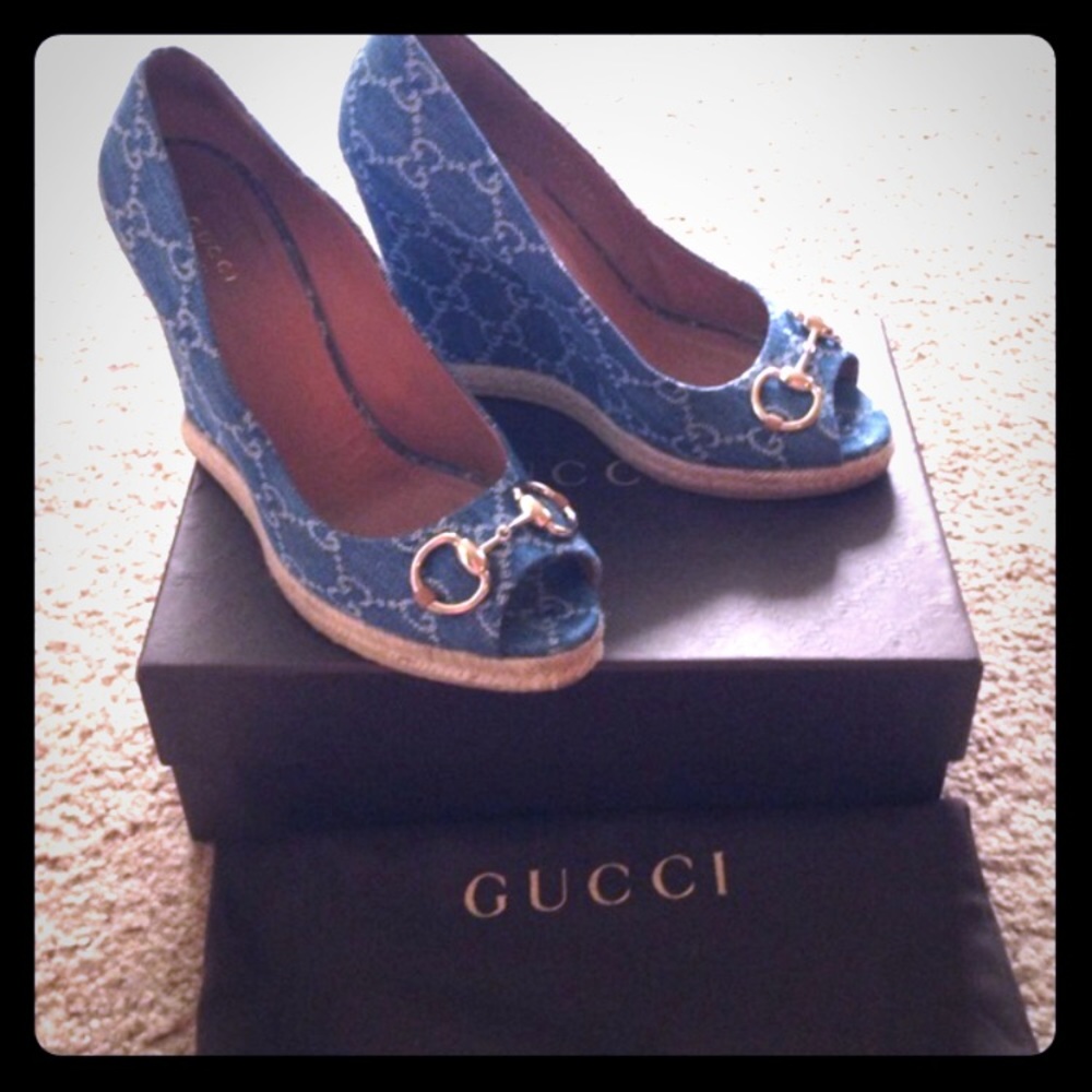 💥💥🔥GUCCI DENIM WEDGES 🔥💥💥